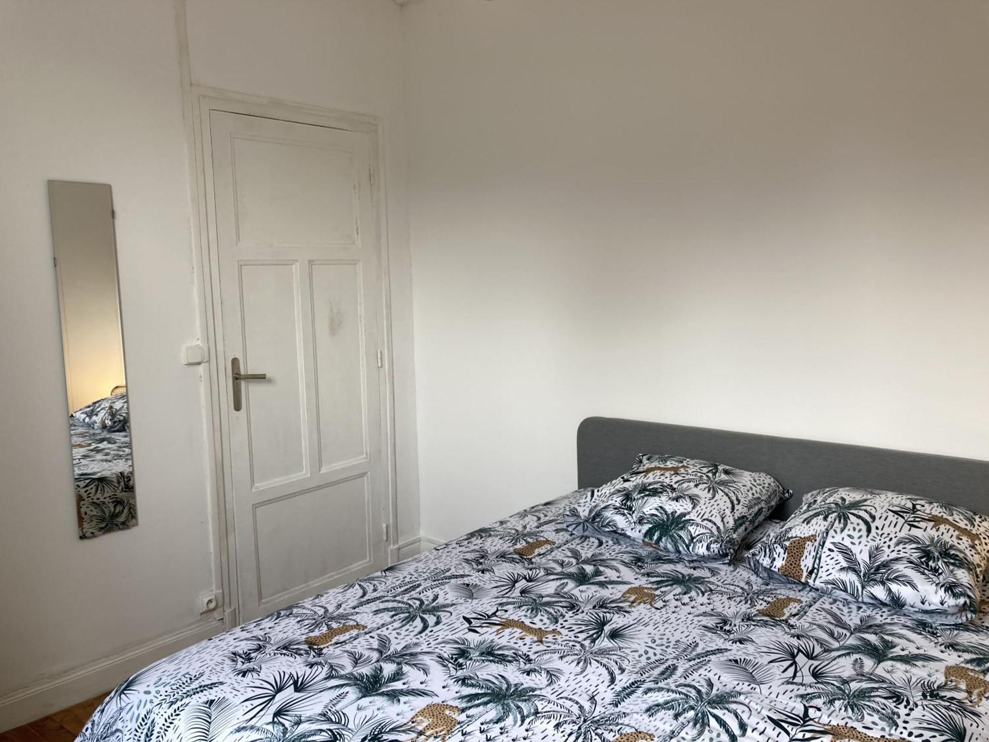 Location Appartement Des Pyrenees Borderes-sur-l'Echez Номер фото
